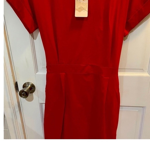 Fashion NWT Red knit Dress Sz.M  cuffed Sleeves tailored Work Casual‎ Holidays - Picture 8 of 8